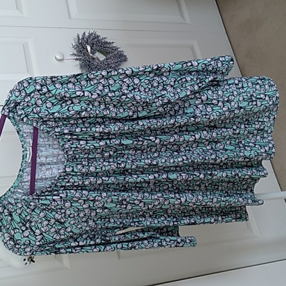 2x floral super cute top